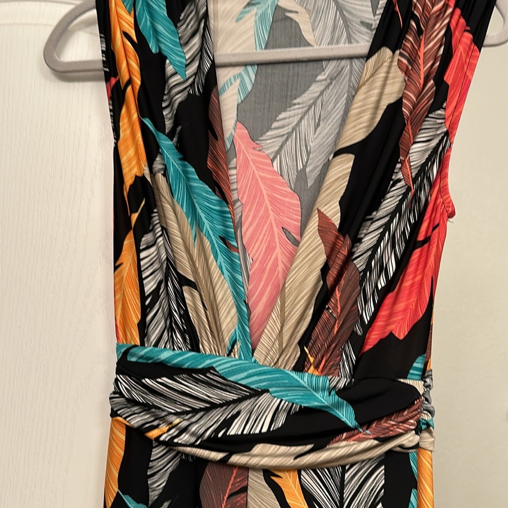 Cameo deep v neck tropical jumpsuit - Picture 3 of 6